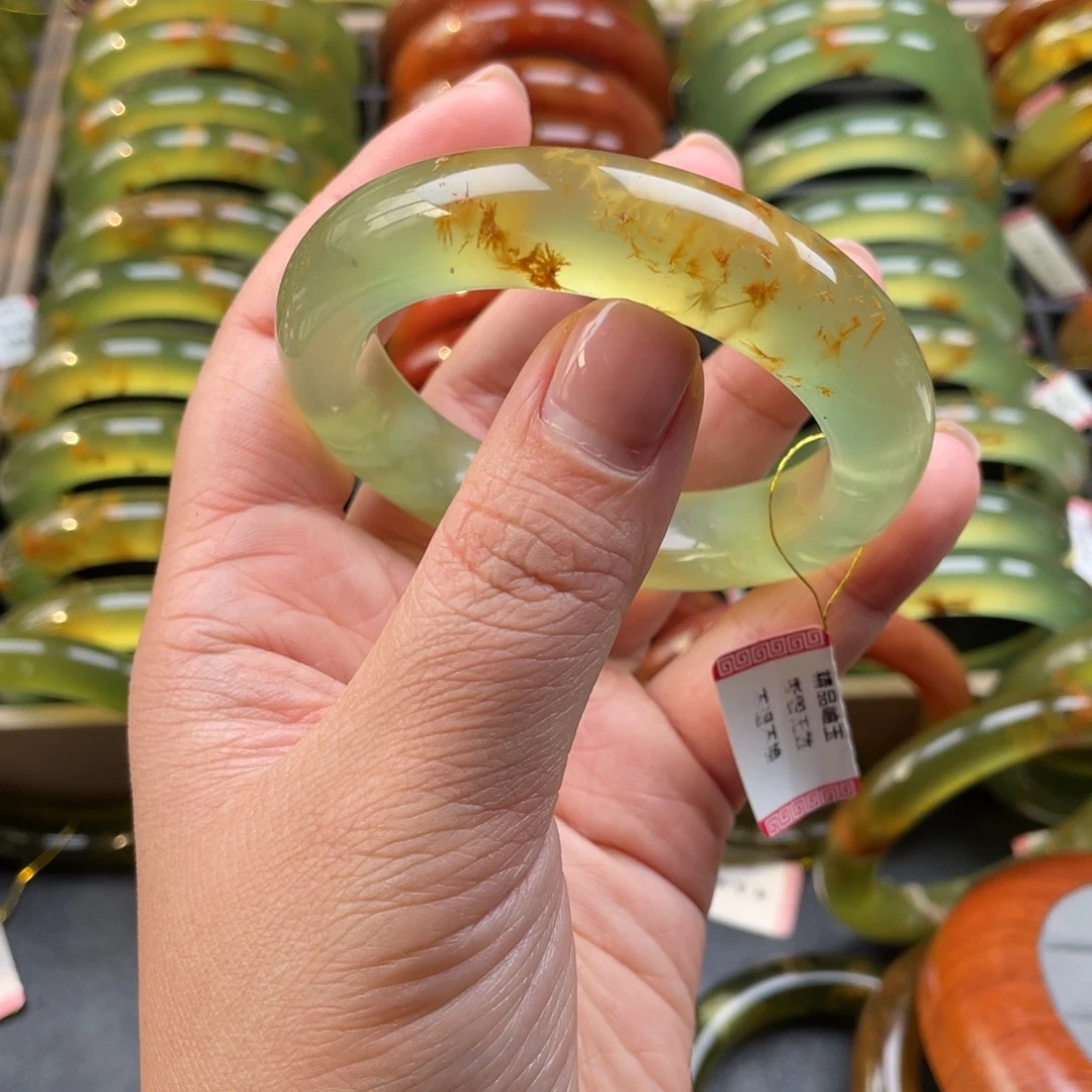 未镶嵌蛇纹石玉手镯