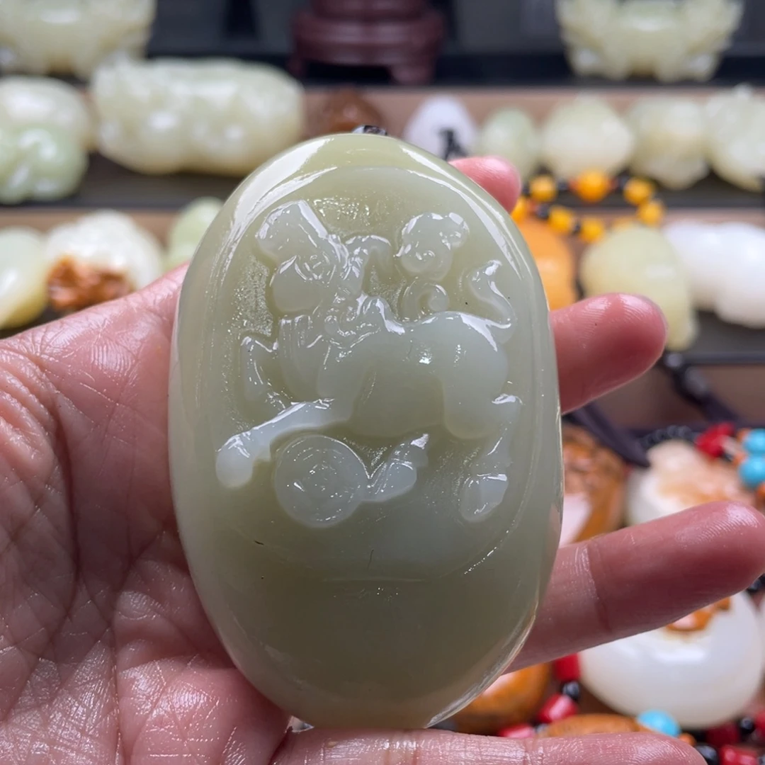 *****石材天然古青石手把件