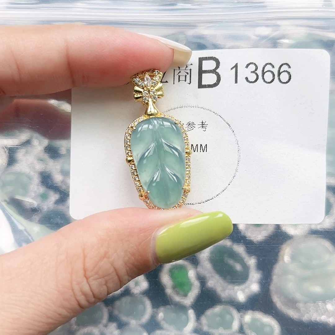 翡翠颈饰未镶嵌翡翠1366