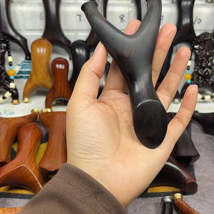 木乌木刀锋瑕疵。。。