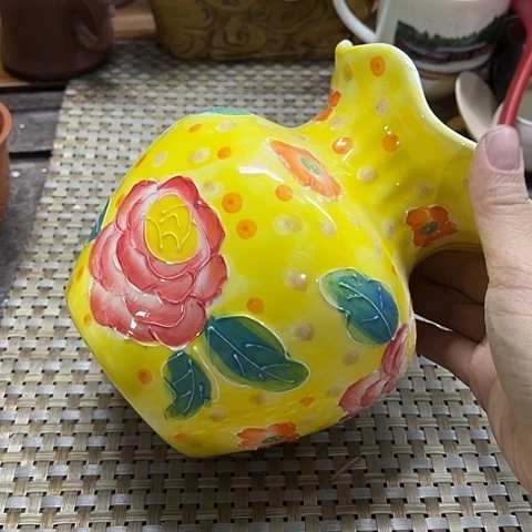 微瑕，不能明火，口径11高度15黄