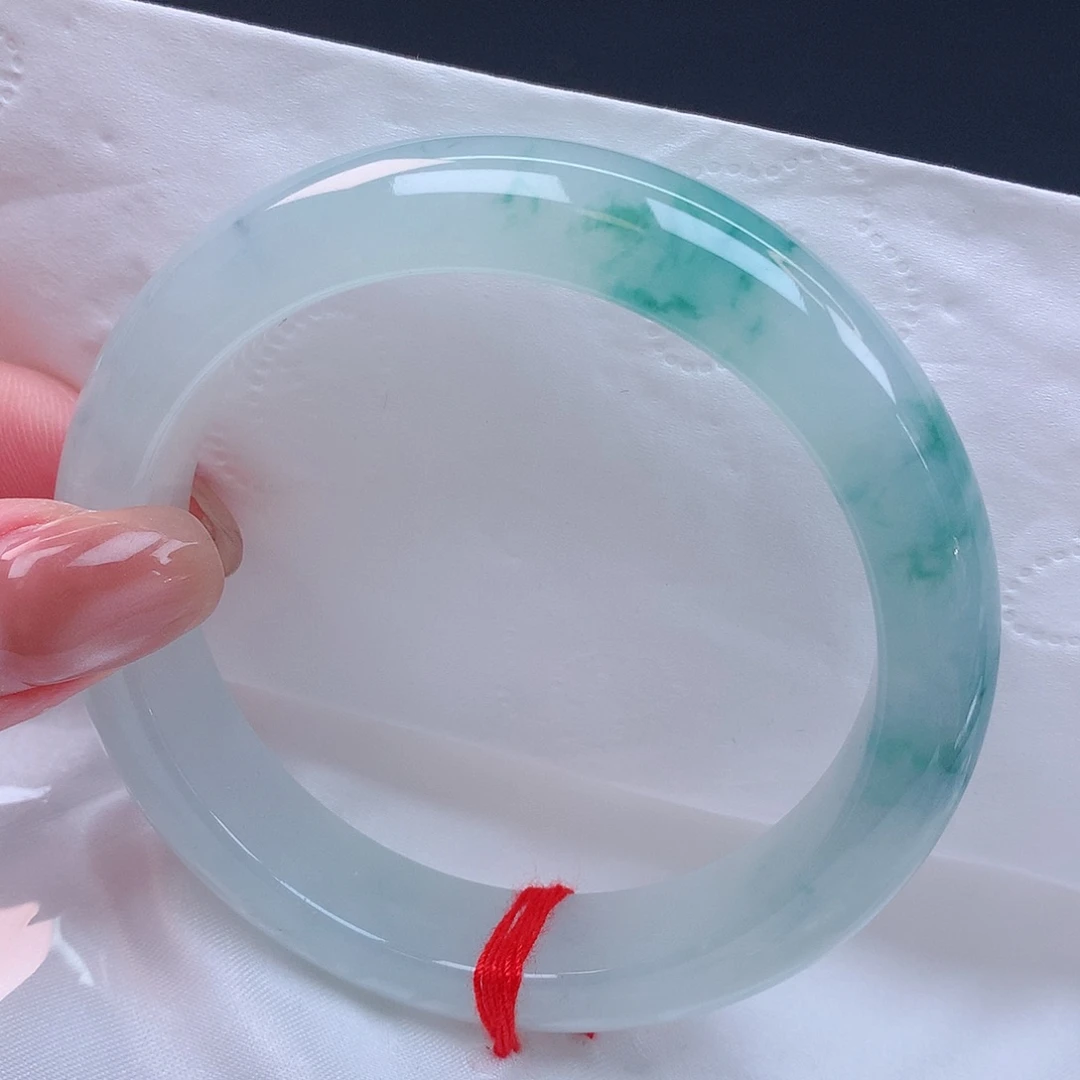 【闪购商品】未镶嵌手镯翡翠56