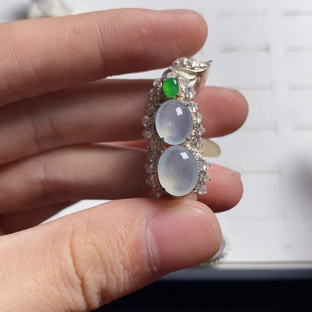 未镶嵌定制翡翠翡翠