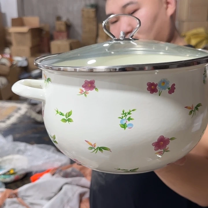 26公分珐琅锅003小碎花