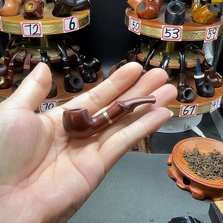 55，小叶紫檀一口烟一口香
