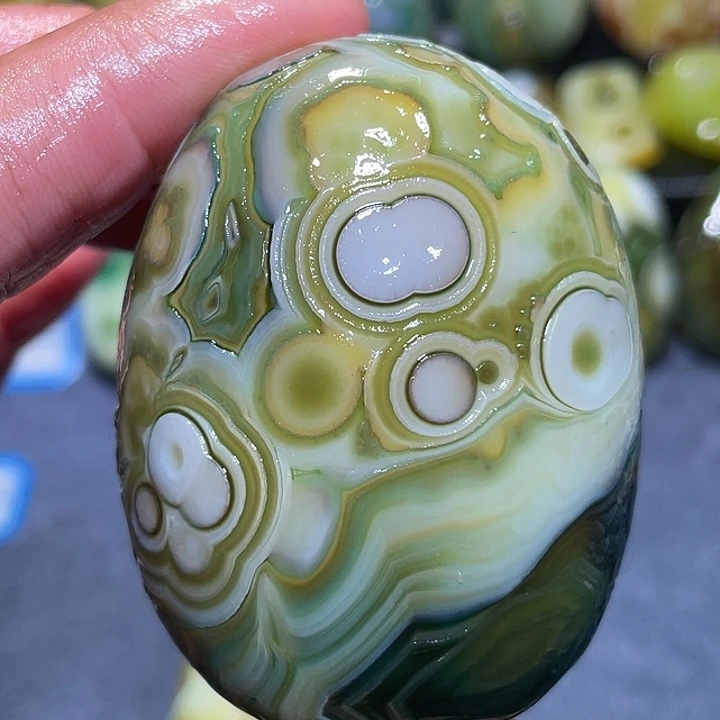 玛瑙/玉髓未镶嵌珠宝奇石