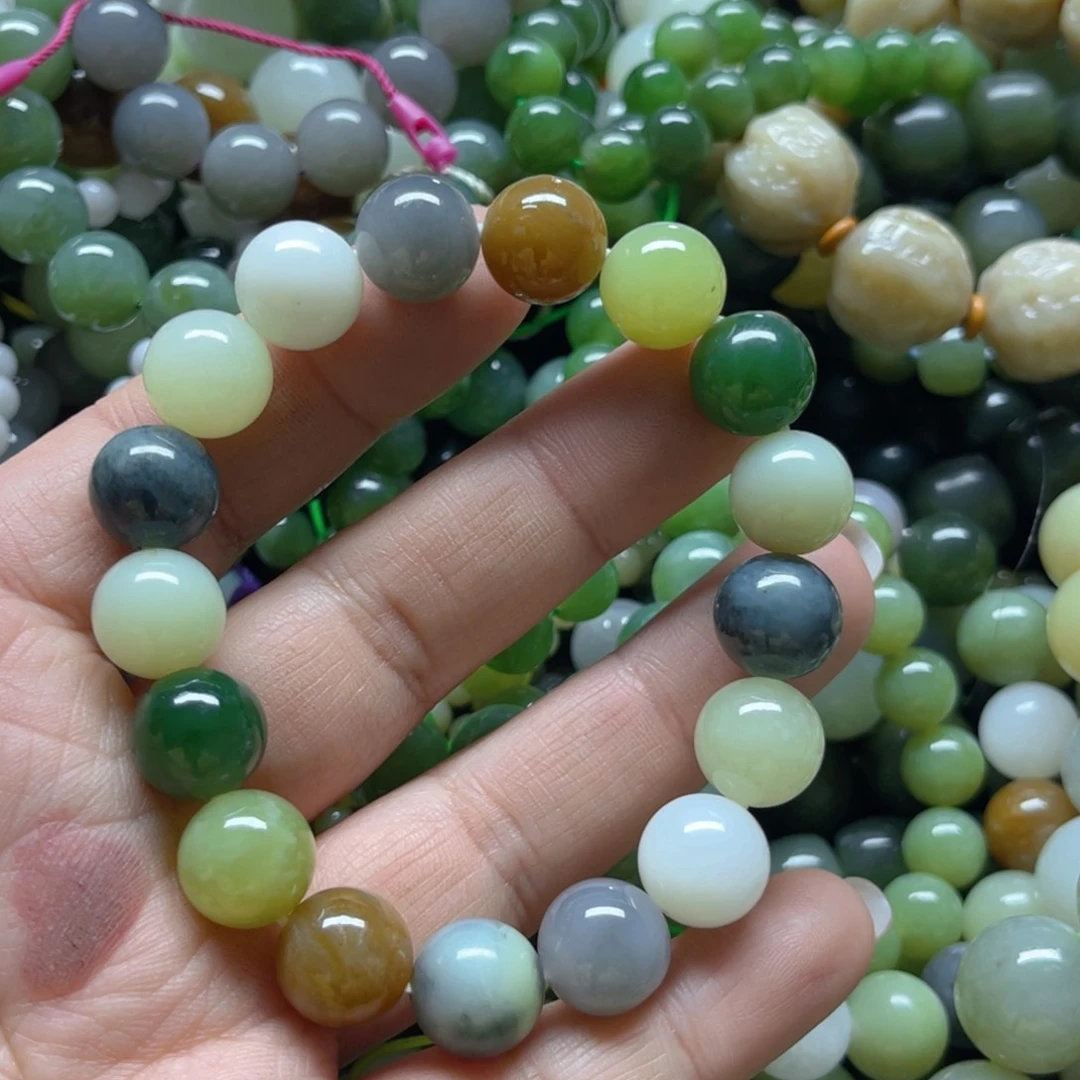 和田玉手链未镶嵌多样性