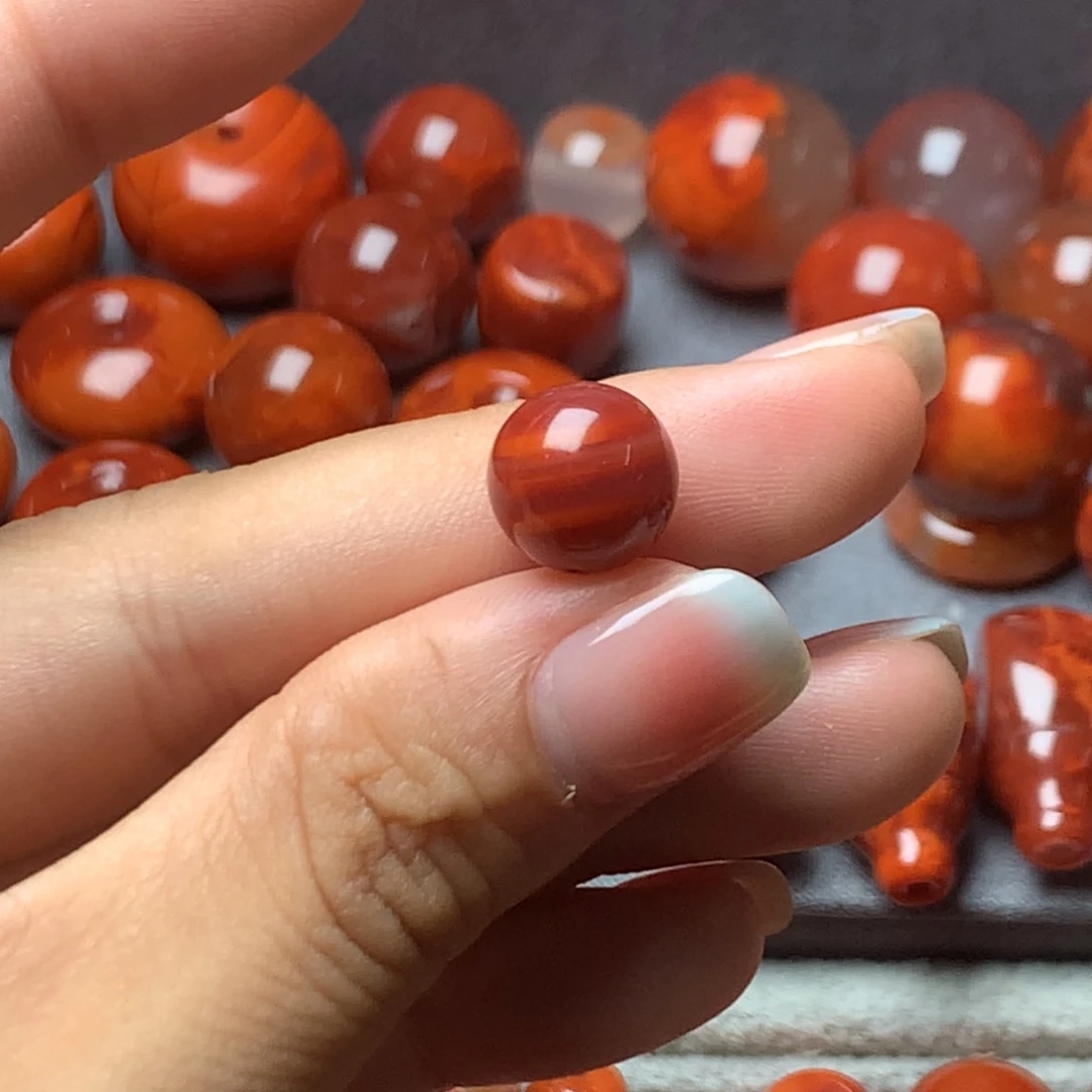 枫****南红玛瑙配饰未镶嵌