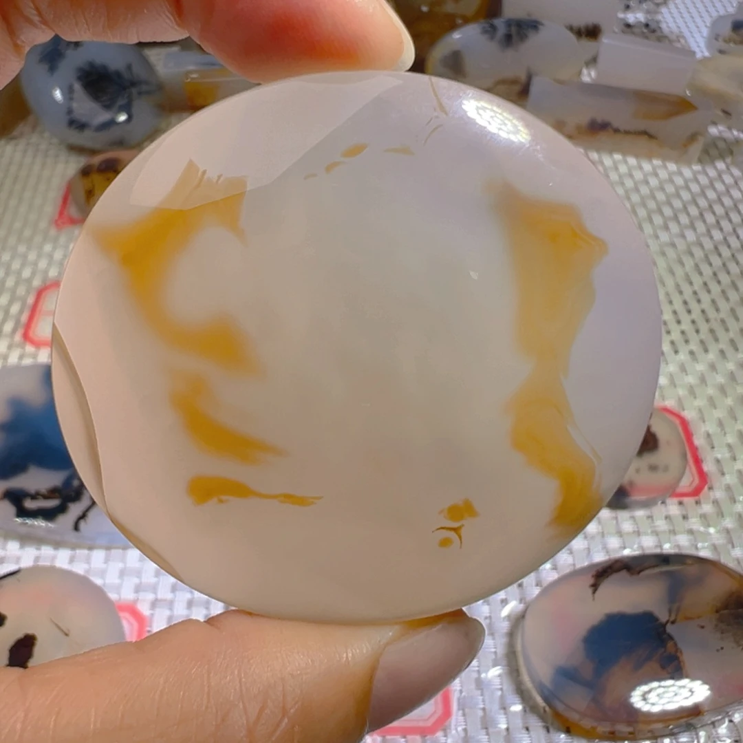 未镶嵌颈饰玛瑙/玉髓
