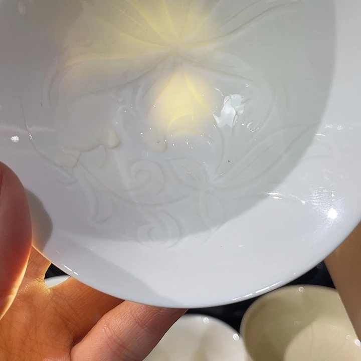 大宋定瓷手工款白斗笠微瑕款