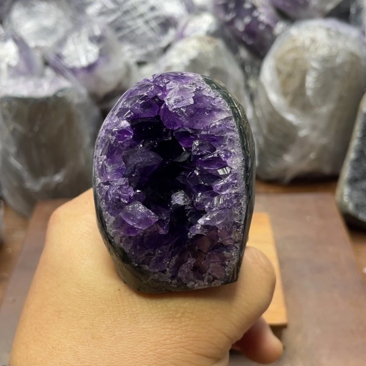 大型摆件（非配饰）未镶嵌水晶