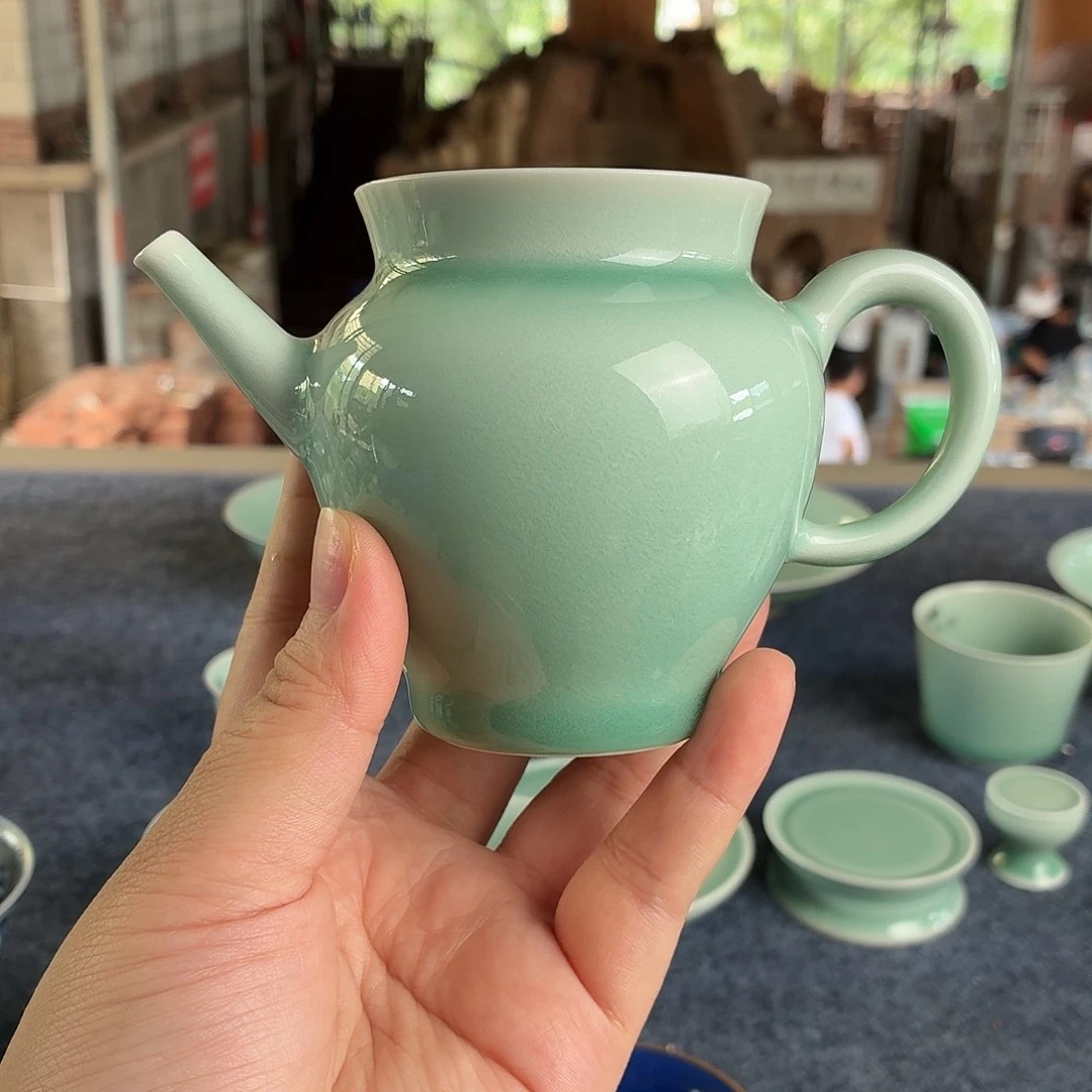双板桥柴窑瓷器杯子