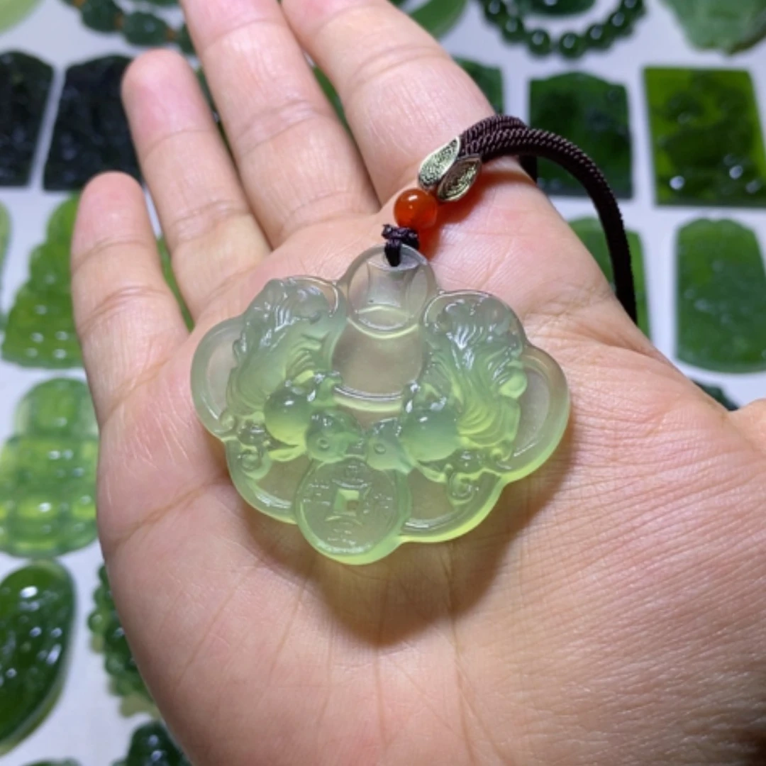 【闪购商品】未镶嵌蛇纹石玉颈饰