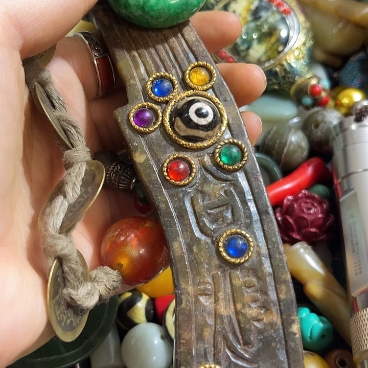 简***琉璃手工艺品胡光临