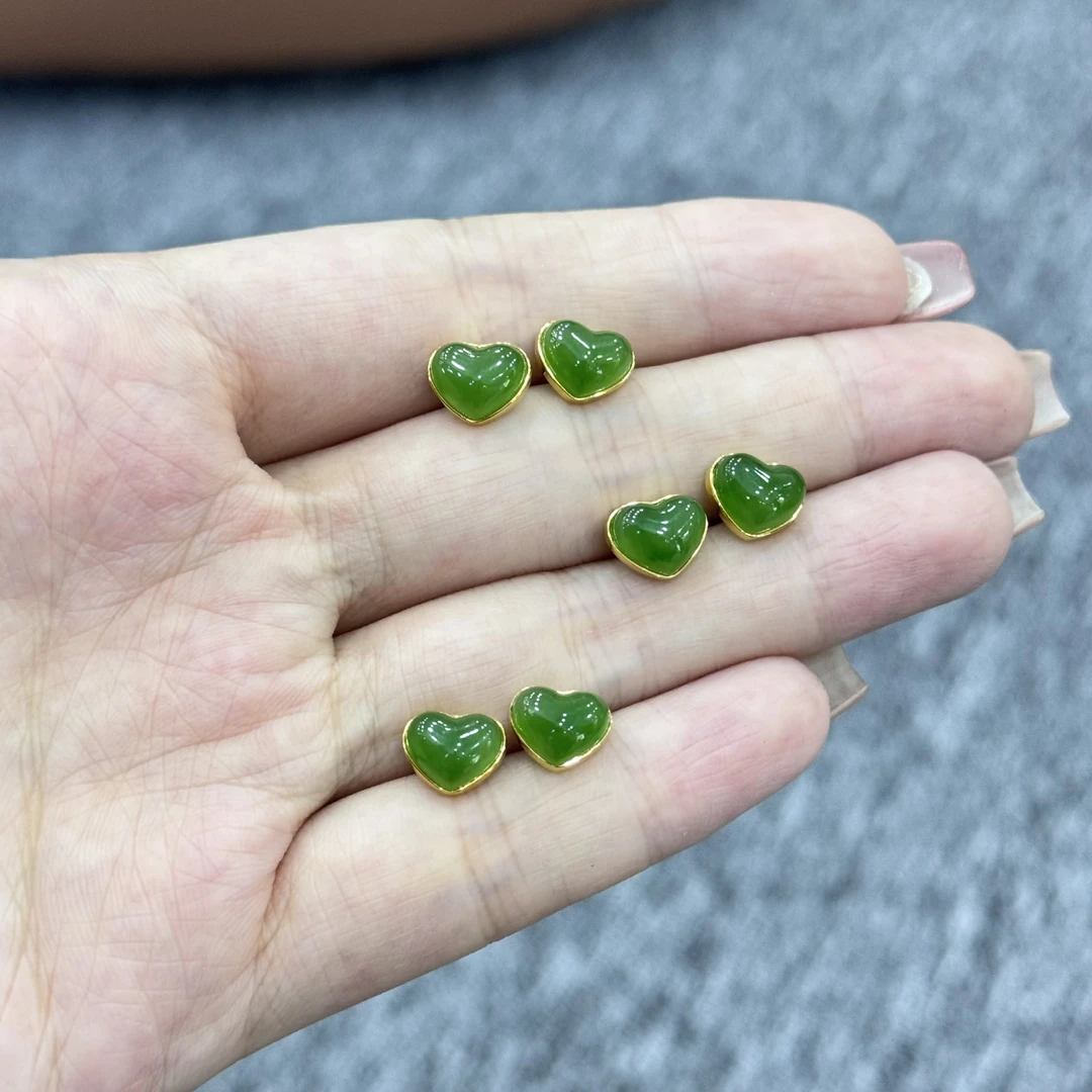 【老郑家】18K金和田玉耳饰一对 DM5 多样性发一件 约7*8mm