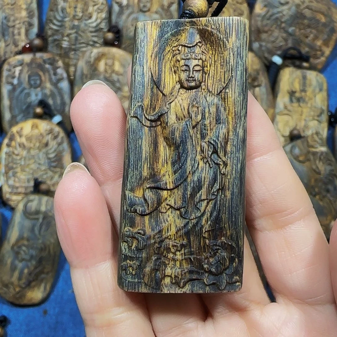 沉香沉香碎屑海南白奇楠观音老料13.4带绳