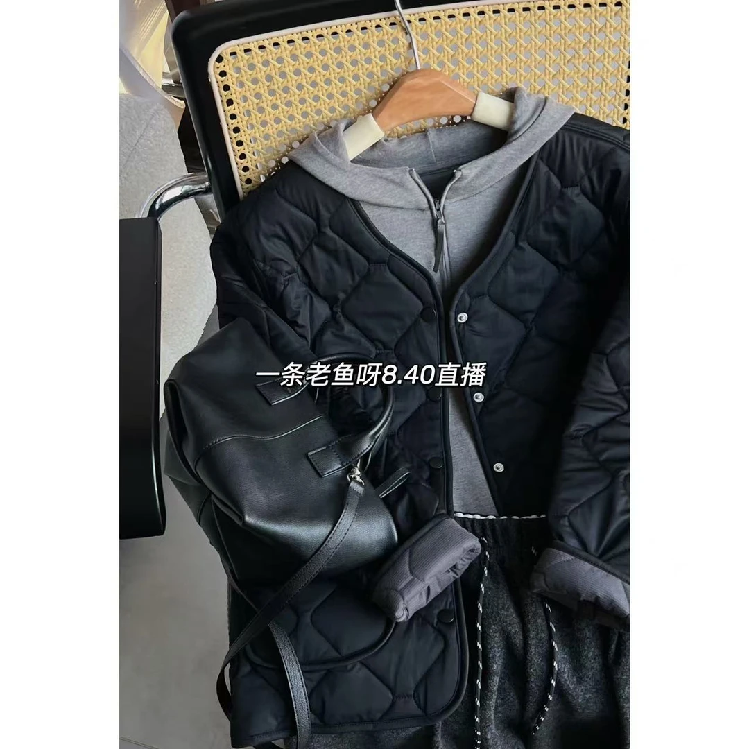 U 菱形短款长袖修身型圆领薄款棉衣棉服黑色菱格秋冬季外套1688