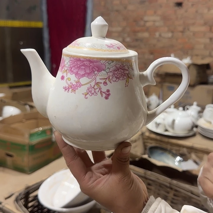 库存微瑕多空茶壶