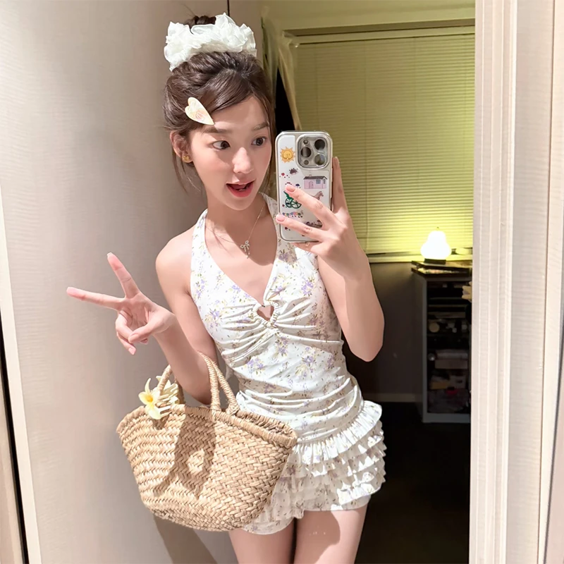 碎花分体泳衣女小胸聚拢显瘦遮肉海边度假必备比基尼