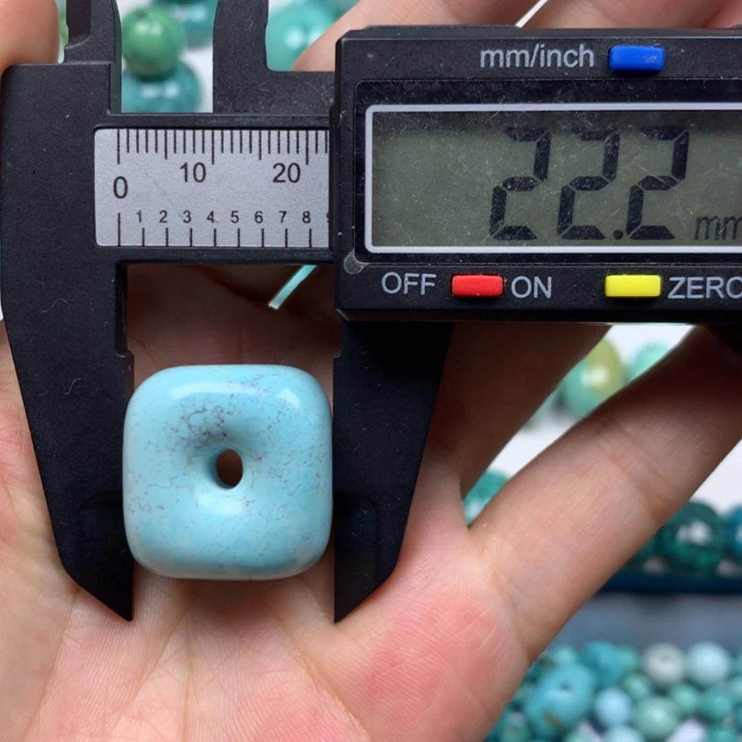 【闪购商品】未镶嵌绿松石珠宝奇石