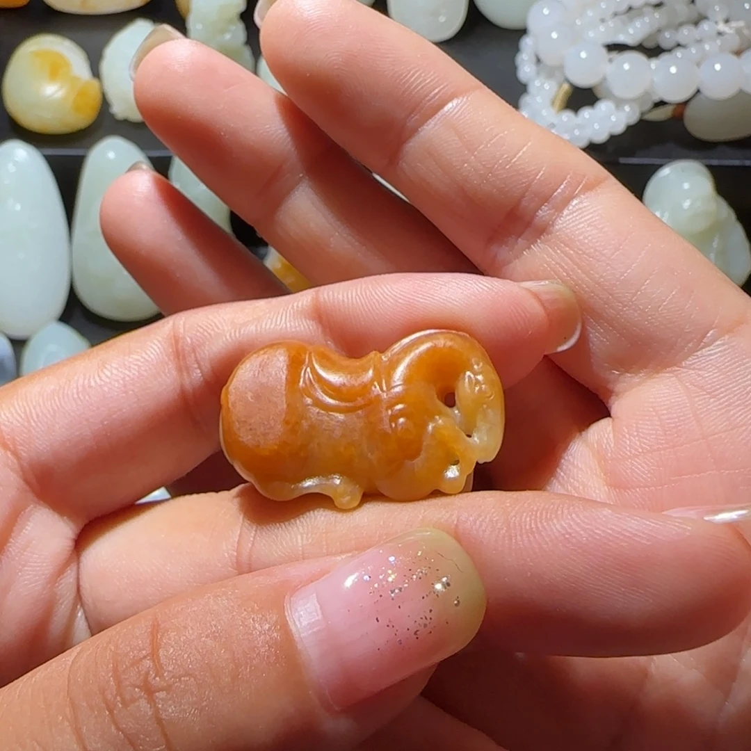 珠***丫颈饰未镶嵌和田玉