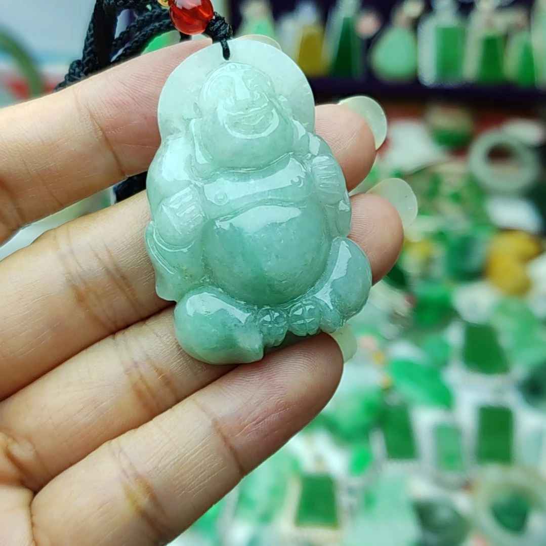翡翠未镶嵌颈饰39