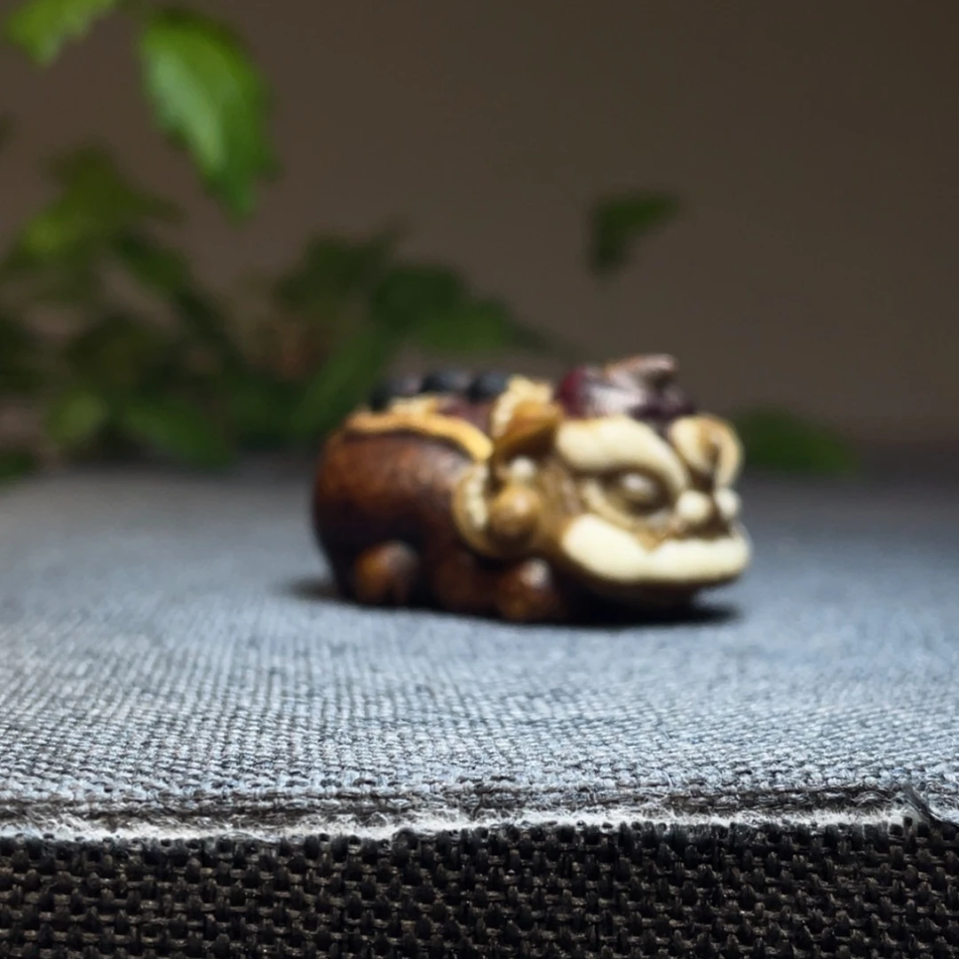 胡***为香榧木木雕艺术展是艺术