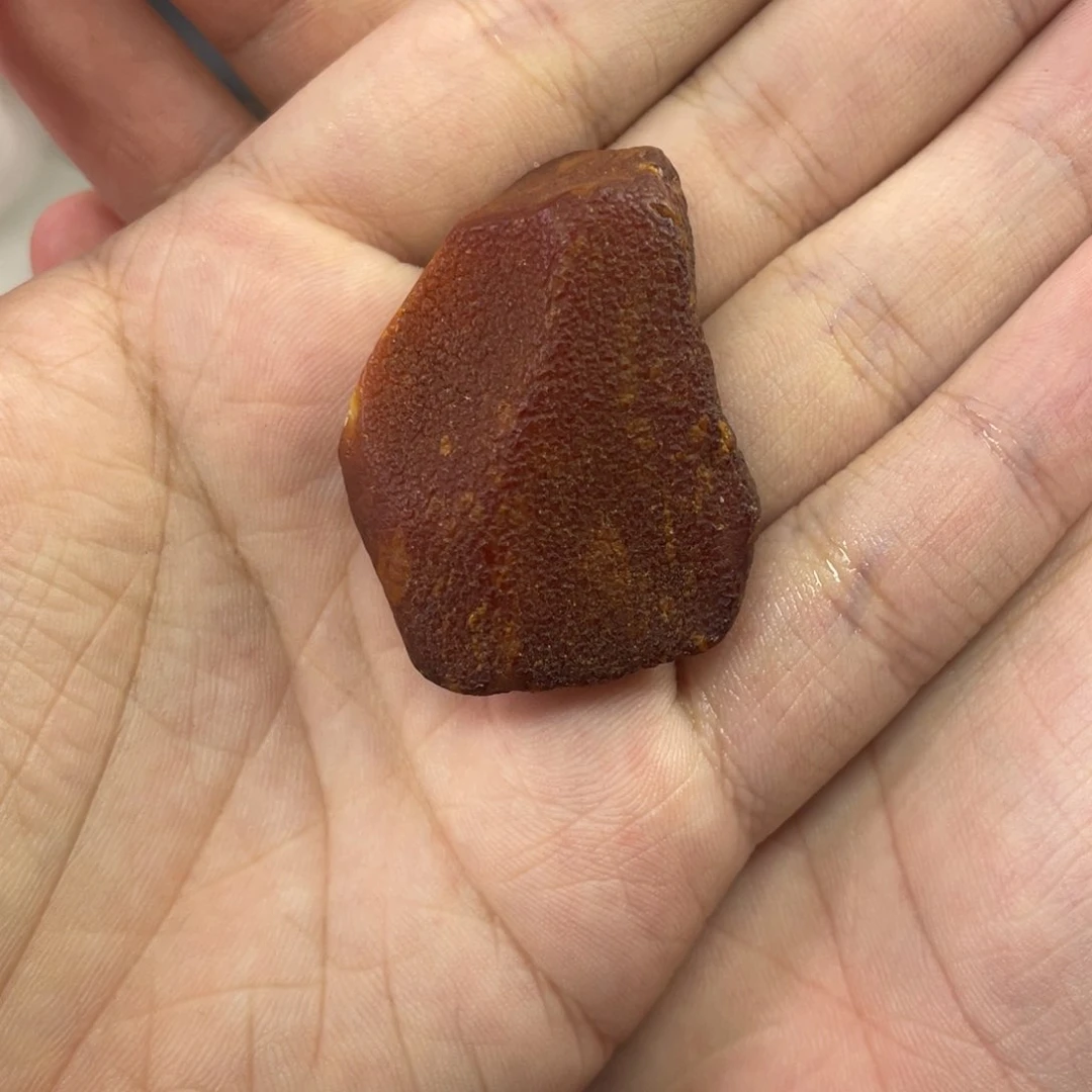 定制琥珀未镶嵌剧**生天然琥珀