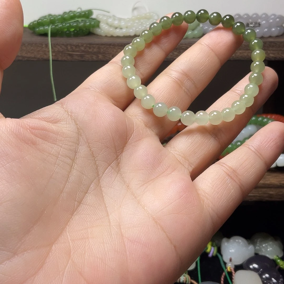 手串未镶嵌和田玉