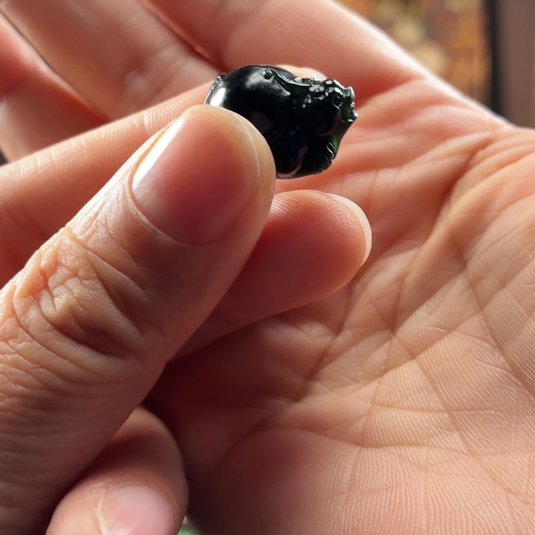 和田玉未镶嵌挂件新疆和田玉塔青