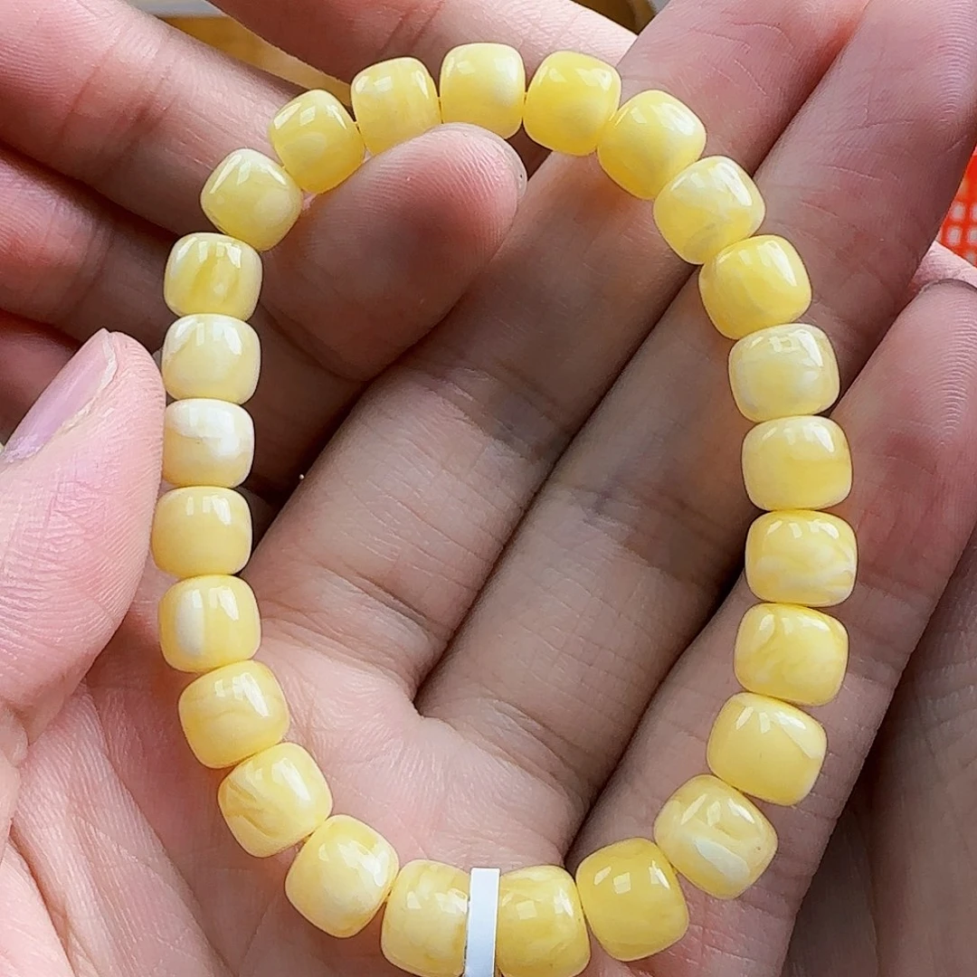 未镶嵌琥珀珠宝奇石