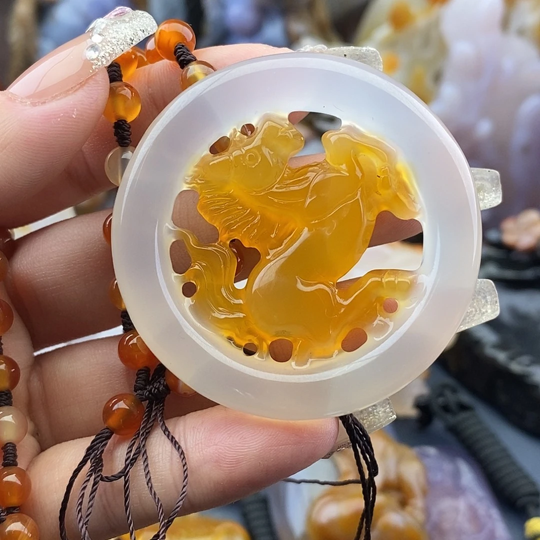 陈***英玛瑙未镶嵌手饰玛瑙