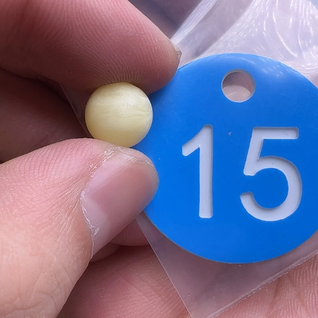蜜蜡未镶嵌珠宝奇石10mm微划痕
