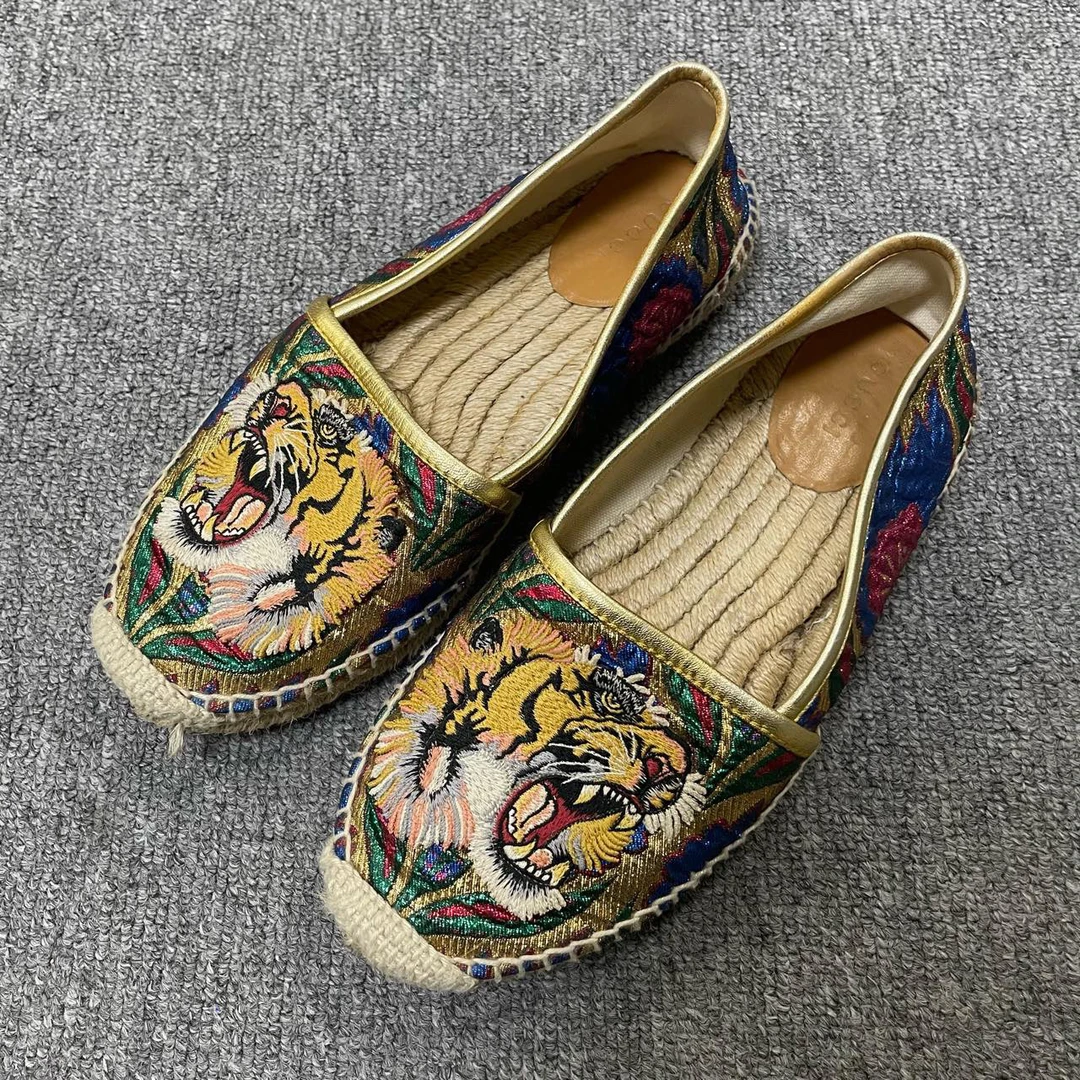 95新 GUCCI/古驰 圆头舒适刺绣休闲鞋  37.5码/7902