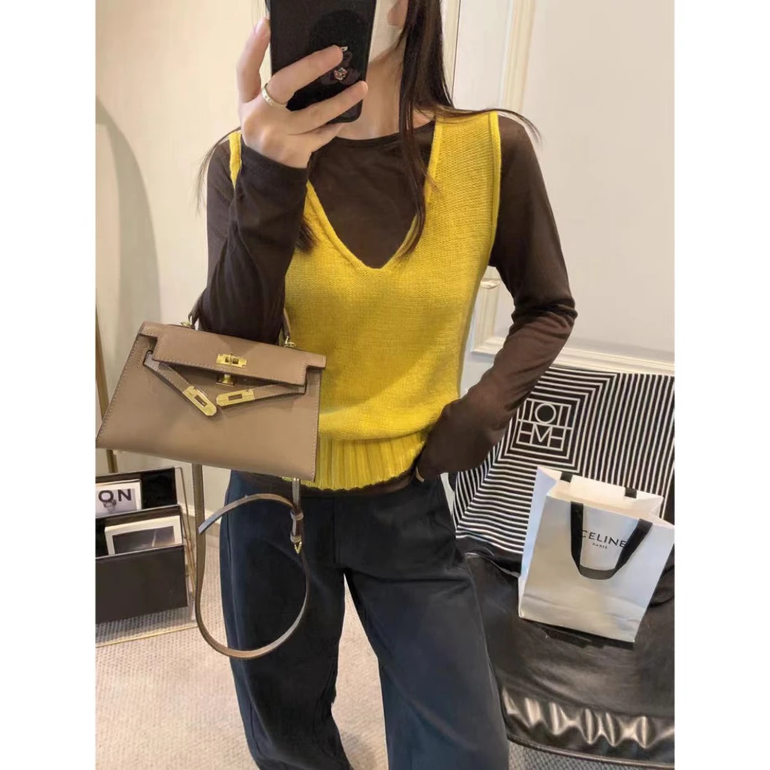 曼曼【米尔枫糖~】v领马甲叠穿背心圆领T恤两件套装25958# T3798#