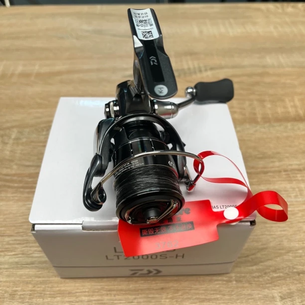 3762-95#  24款 LUVIAS LT2000S-H纺车轮