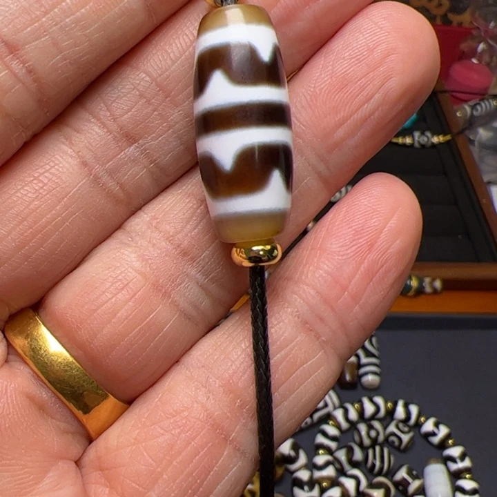 未镶嵌颈饰玛瑙/玉髓