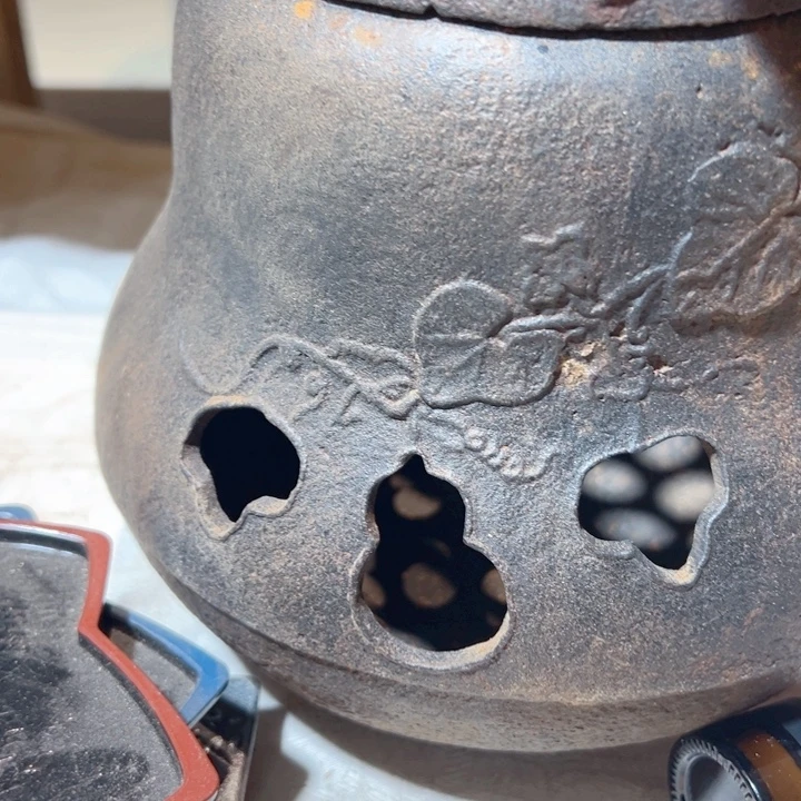 兔***乖铁中古工艺品摆件