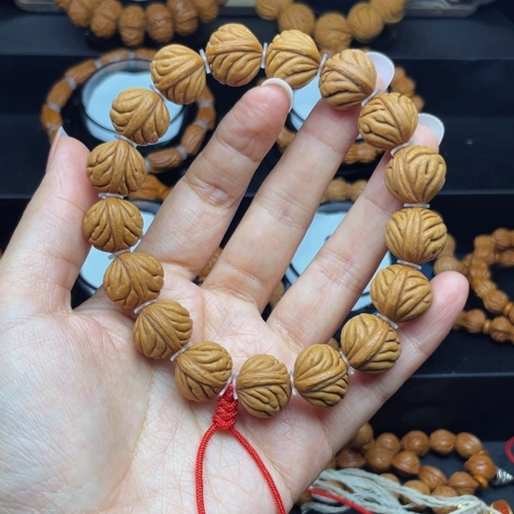 桃核吊坠祥云桃核