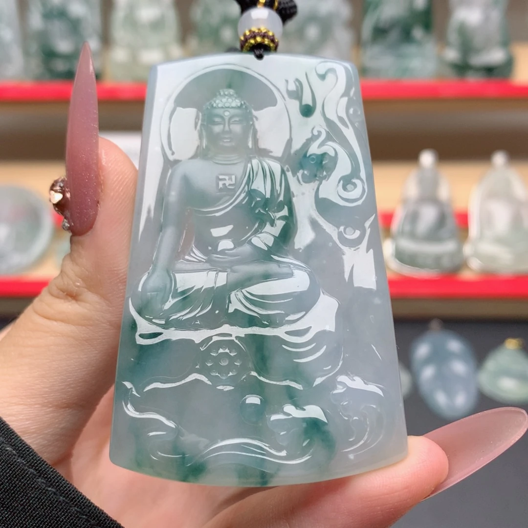 山***雾颈饰未镶嵌翡翠阿弥陀佛