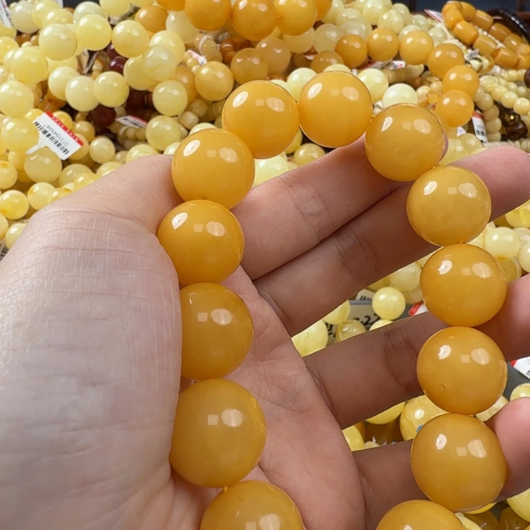 未镶嵌琥珀珠宝奇石