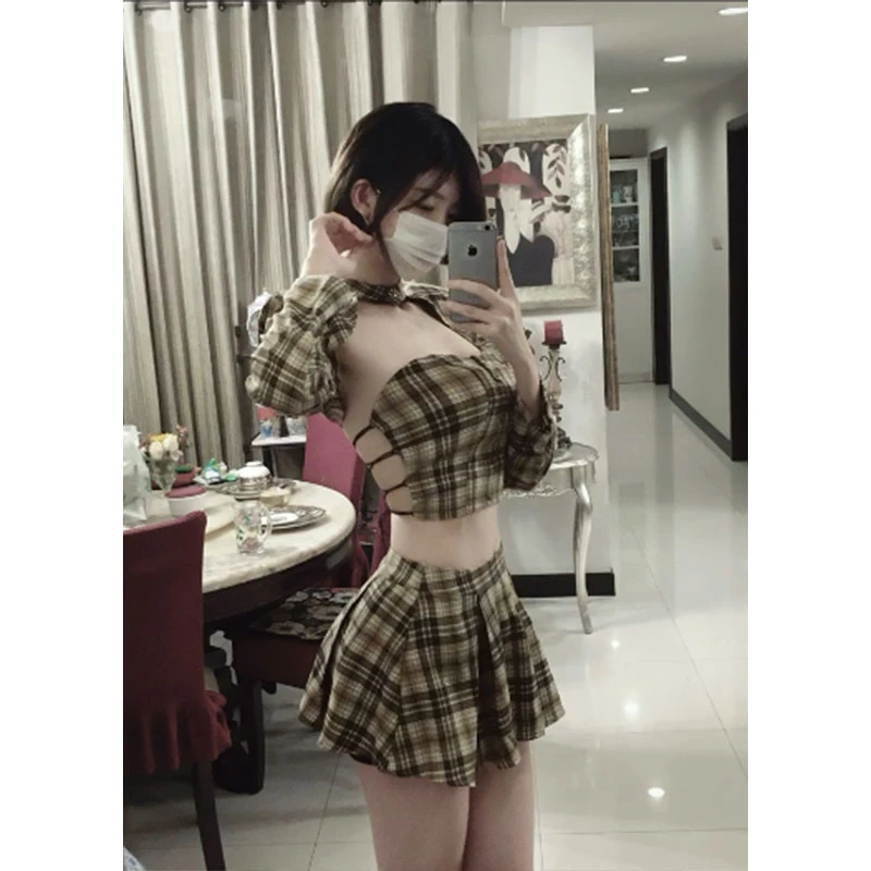 纯欲设计感系带抹胸显瘦上衣女2025夏季高级感辣妹高腰半身裙套装