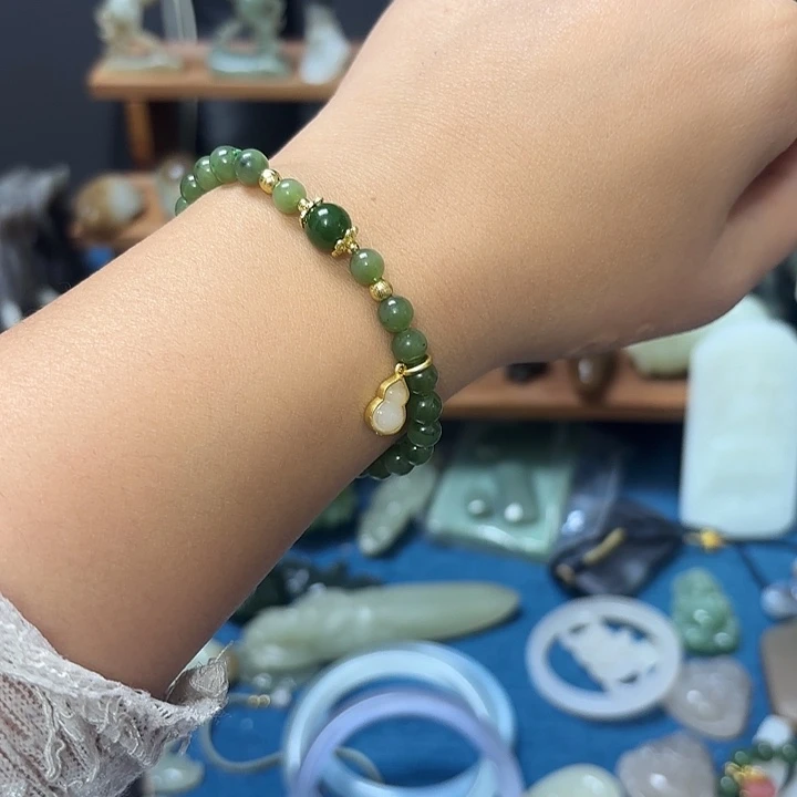 和田玉未镶嵌手链