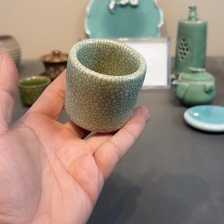 瓷片龙泉青瓷福利青瓷