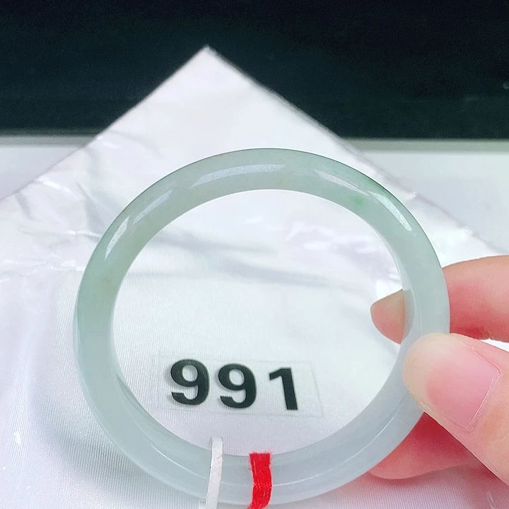 翡翠未镶嵌手镯翡翠手镯