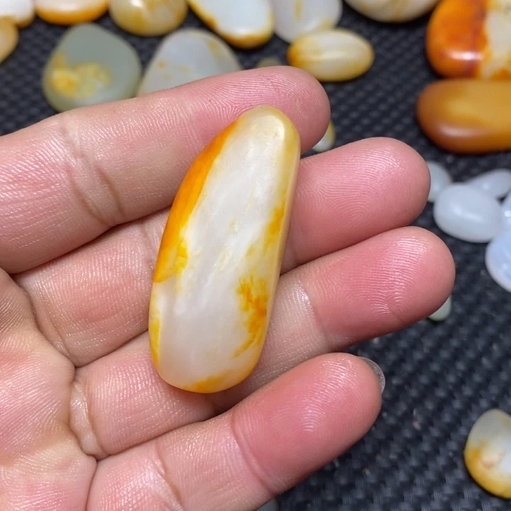 和田玉（白玉）珠宝奇石未镶嵌