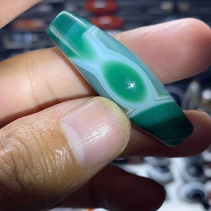 未镶嵌颈饰玛瑙/玉髓