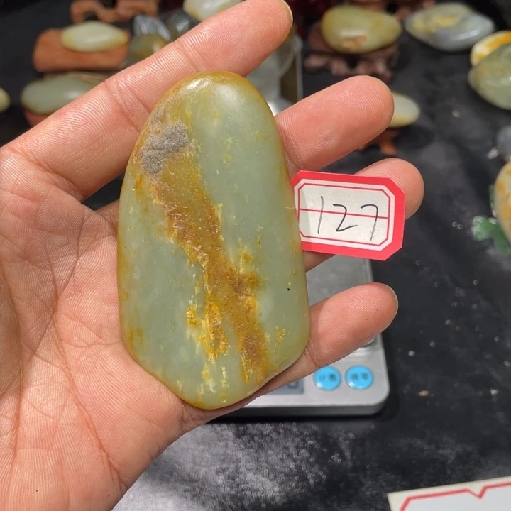颈饰未镶嵌和田玉127