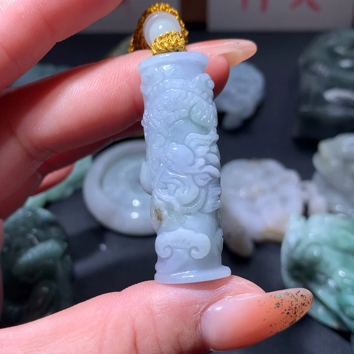 翡翠未镶嵌颈饰保真天然A货翡翠