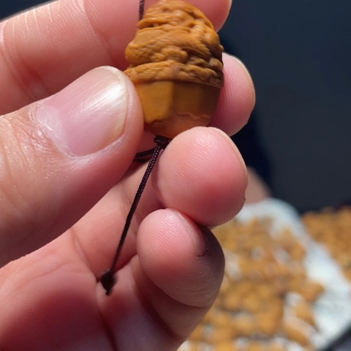 橄榄核吊坠橄榄核